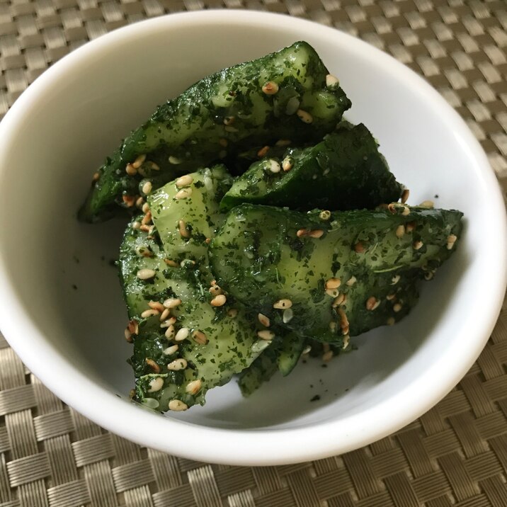 包丁いらず 青じそ風味の叩ききゅうり レシピ 作り方 By You花凛 楽天レシピ 包丁いらず 青じそ風味の叩ききゅうり レシピ 作り方 By You花凛 楽天レシピ